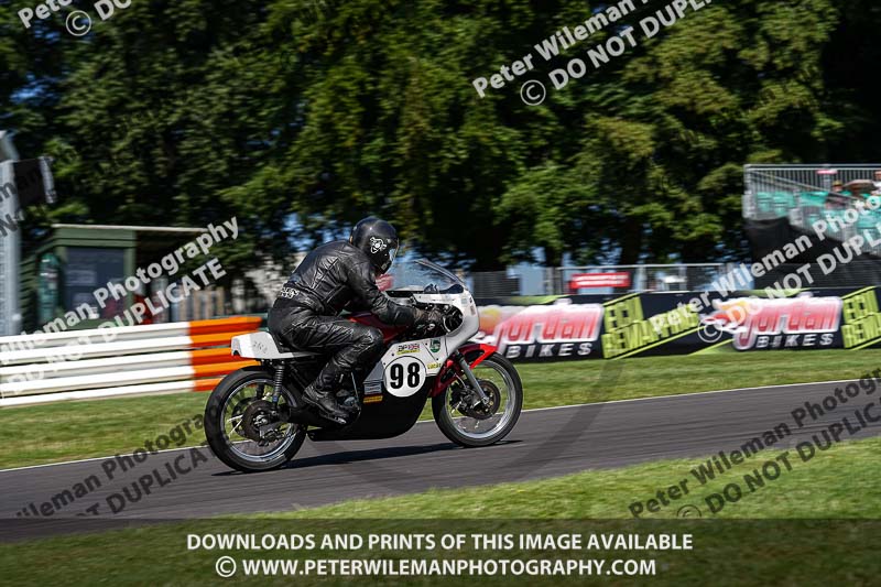 Vintage motorcycle club;eventdigitalimages;mallory park;mallory park trackday photographs;no limits trackdays;peter wileman photography;trackday digital images;trackday photos;vmcc festival 1000 bikes photographs